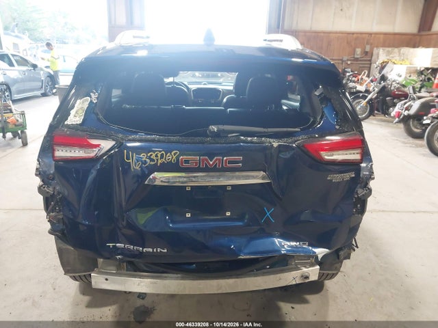 2022 GMC TERRAIN AWD SLT 17