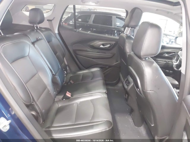 2022 GMC TERRAIN AWD SLT 8