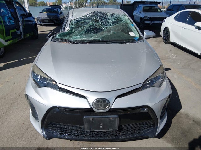 2019 TOYOTA COROLLA SE 12