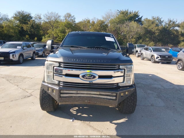 2017 FORD F-250 LARIAT 12