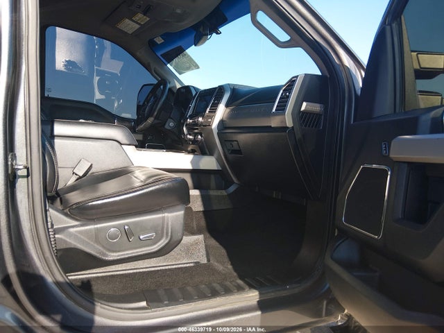 2017 FORD F-250 LARIAT 5