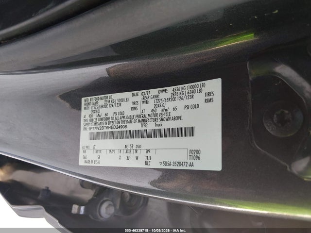 2017 FORD F-250 LARIAT 9