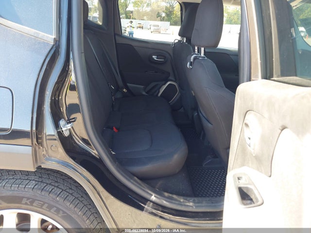 2017 JEEP RENEGADE LATITUDE 4X4 8