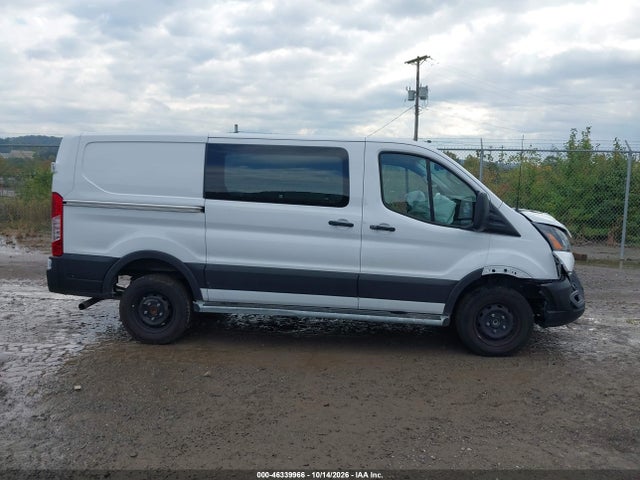 2025 FORD TRANSIT-250 13