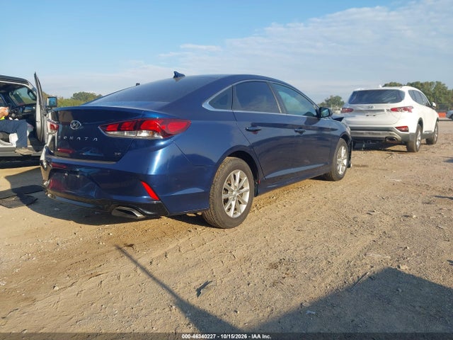 2019 HYUNDAI SONATA SE 4