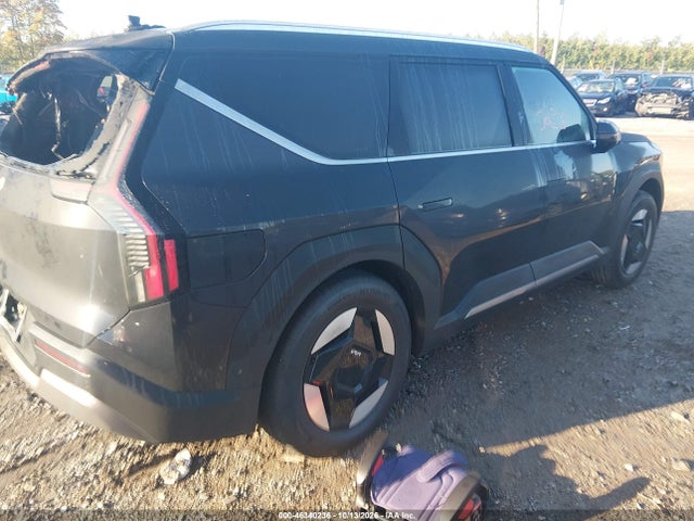 2026 KIA EV9 WIND 4
