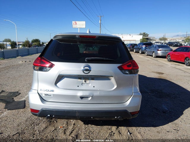 2017 NISSAN ROGUE S 16