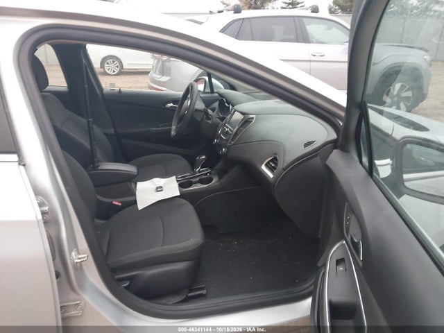2017 CHEVROLET CRUZE LT AUTO 5