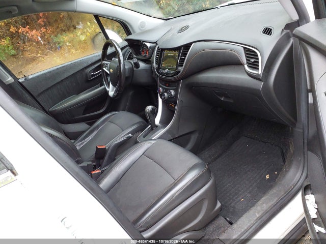 2019 CHEVROLET TRAX LT 5