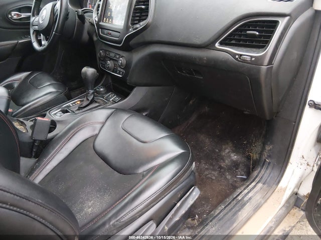 2019 JEEP CHEROKEE TRAILHAWK 4X4 15