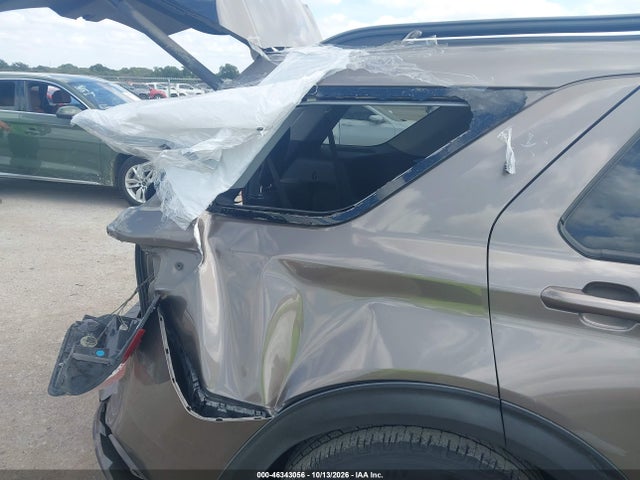 2021 FORD EXPLORER XLT 6