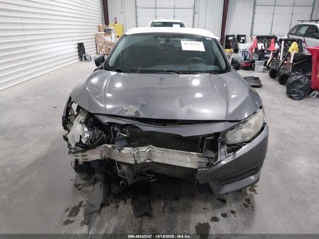 2018 HONDA CIVIC EX 6