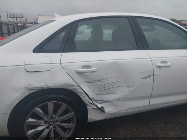 2017 AUDI A4 2.0T PREMIUM 6