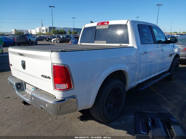 2017 RAM 1500 LARAMIE 4X4 5'7 BOX 4