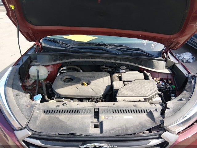 2017 HYUNDAI TUCSON SE 10