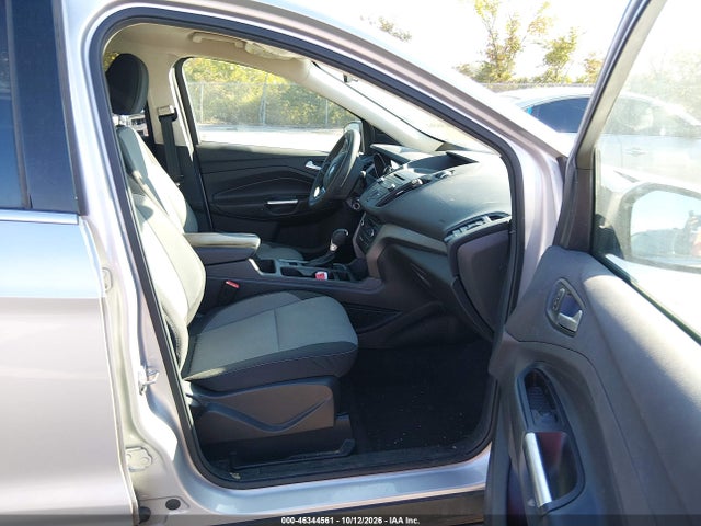 2017 FORD ESCAPE SE 5