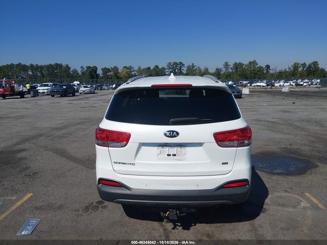 2017 KIA SORENTO 2.4L LX 16