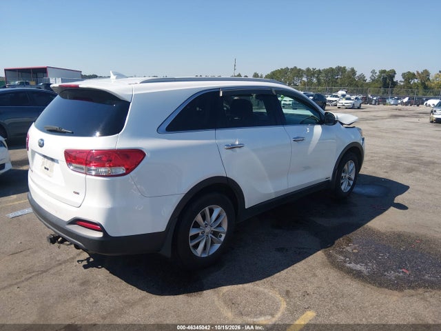 2017 KIA SORENTO 2.4L LX 4