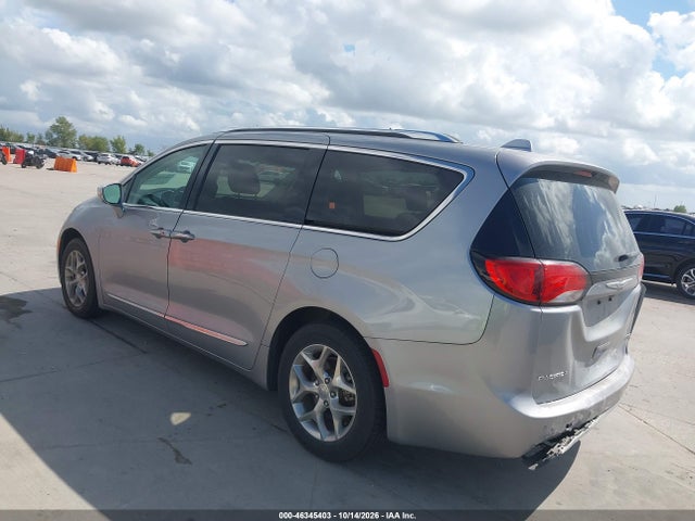 2018 CHRYSLER PACIFICA LIMITED 3