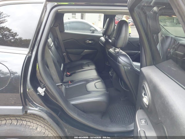 2019 JEEP CHEROKEE LATITUDE PLUS 4X4 8