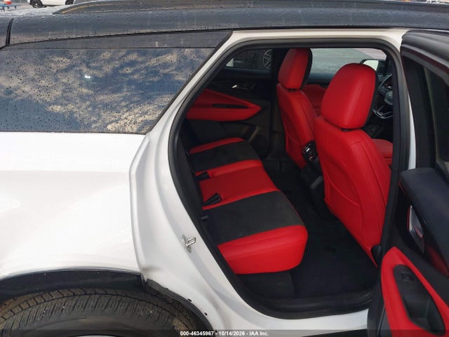 2024 CHEVROLET BLAZER EV EAWD RS 8