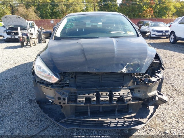 2017 FORD FOCUS SE 12