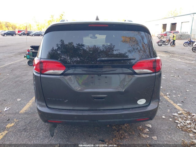 2018 CHRYSLER PACIFICA TOURING L PLUS 16