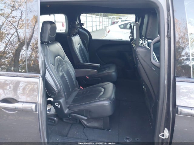 2018 CHRYSLER PACIFICA TOURING L PLUS 8