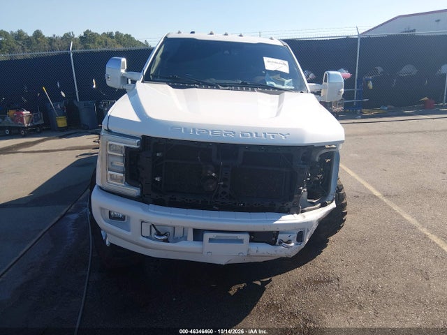 2017 FORD F-250 PLATINUM 12