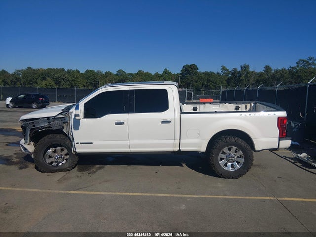 2017 FORD F-250 PLATINUM 14