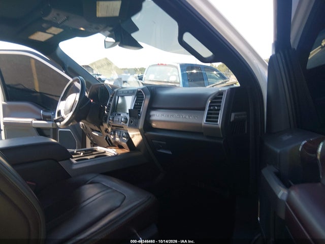 2017 FORD F-250 PLATINUM 5