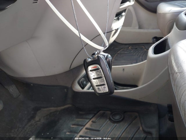 2017 CHRYSLER PACIFICA 11