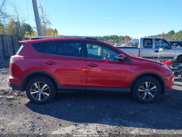 2017 TOYOTA RAV4 XLE 13