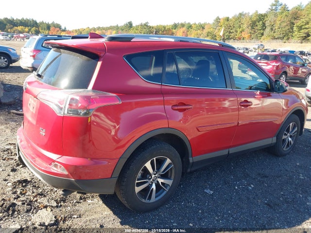 2017 TOYOTA RAV4 XLE 4