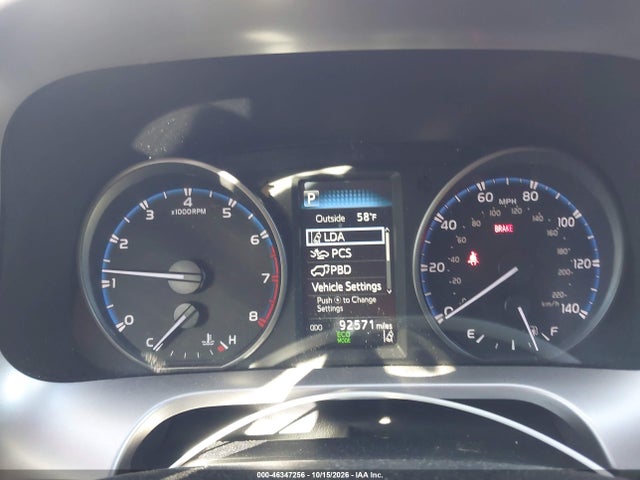 2017 TOYOTA RAV4 XLE 7