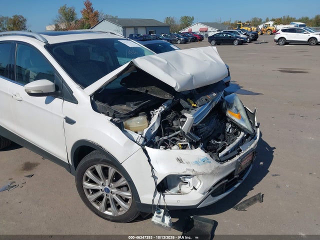 2018 FORD ESCAPE TITANIUM 17