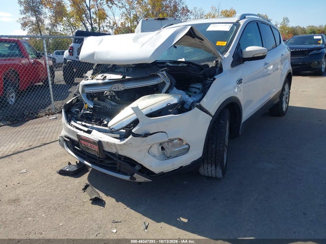 2018 FORD ESCAPE TITANIUM 18