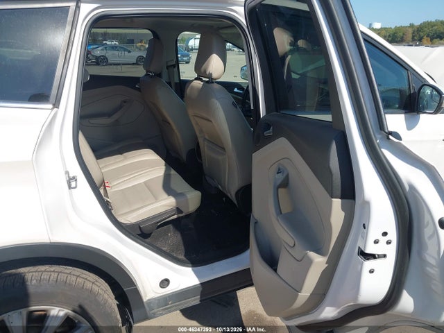 2018 FORD ESCAPE TITANIUM 8
