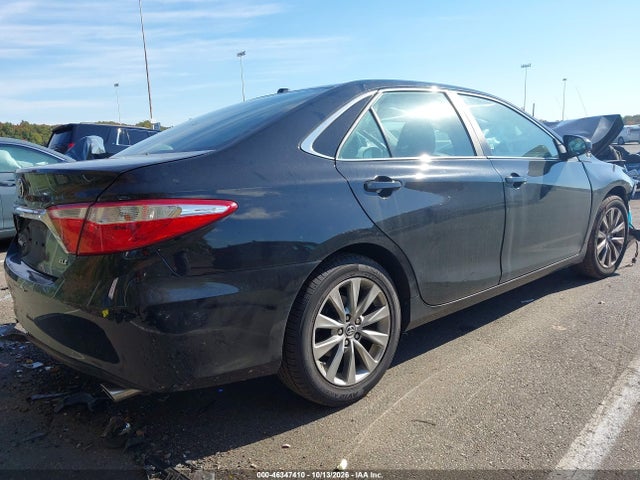 2017 TOYOTA CAMRY XLE 4