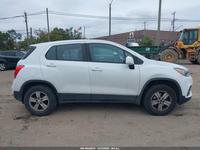 2017 CHEVROLET TRAX LS 13