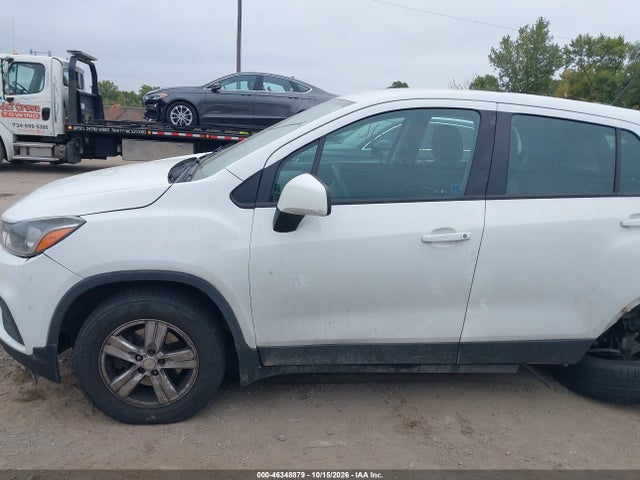 2017 CHEVROLET TRAX LS 14