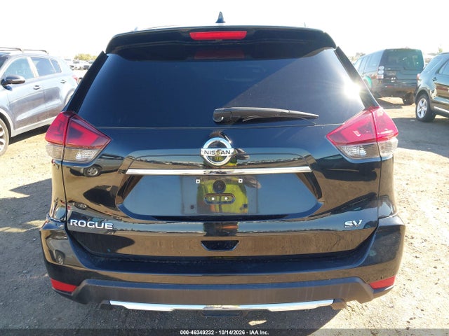 2018 NISSAN ROGUE SV 17