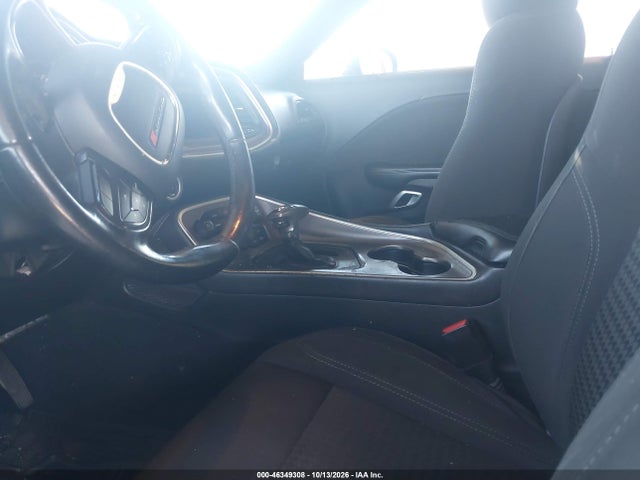 2019 DODGE CHALLENGER SXT 5