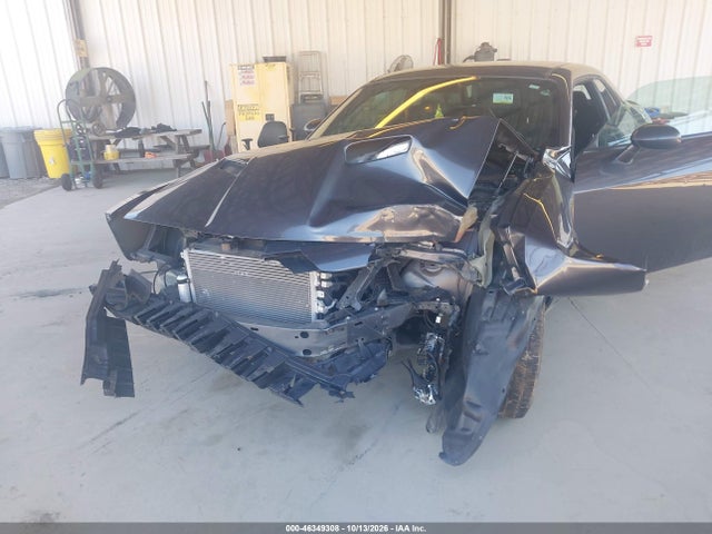 2019 DODGE CHALLENGER SXT 6