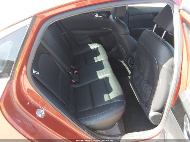 2019 KIA FORTE EX 8