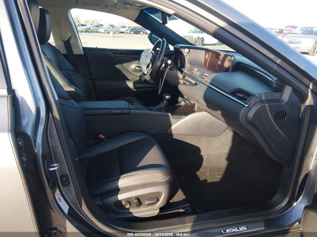 2019 LEXUS ES 350 5
