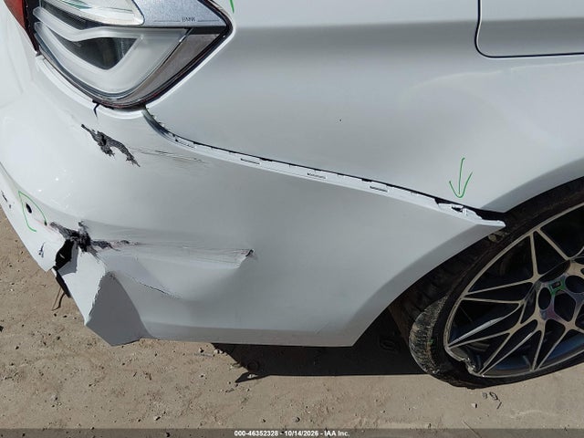 2017 BMW M3 18