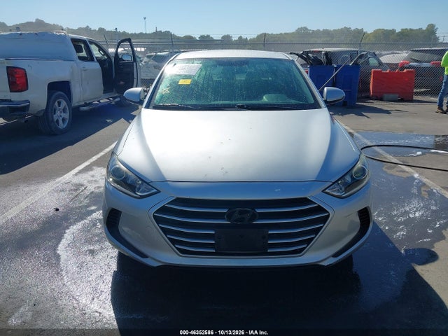 2017 HYUNDAI ELANTRA SE 12