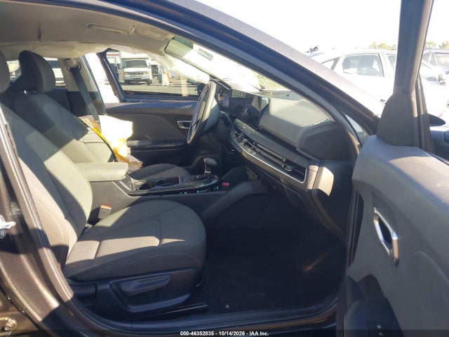 2025 KIA K4 LXS 5