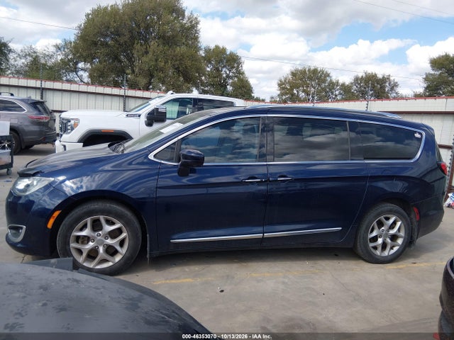 2018 CHRYSLER PACIFICA TOURING L PLUS 14